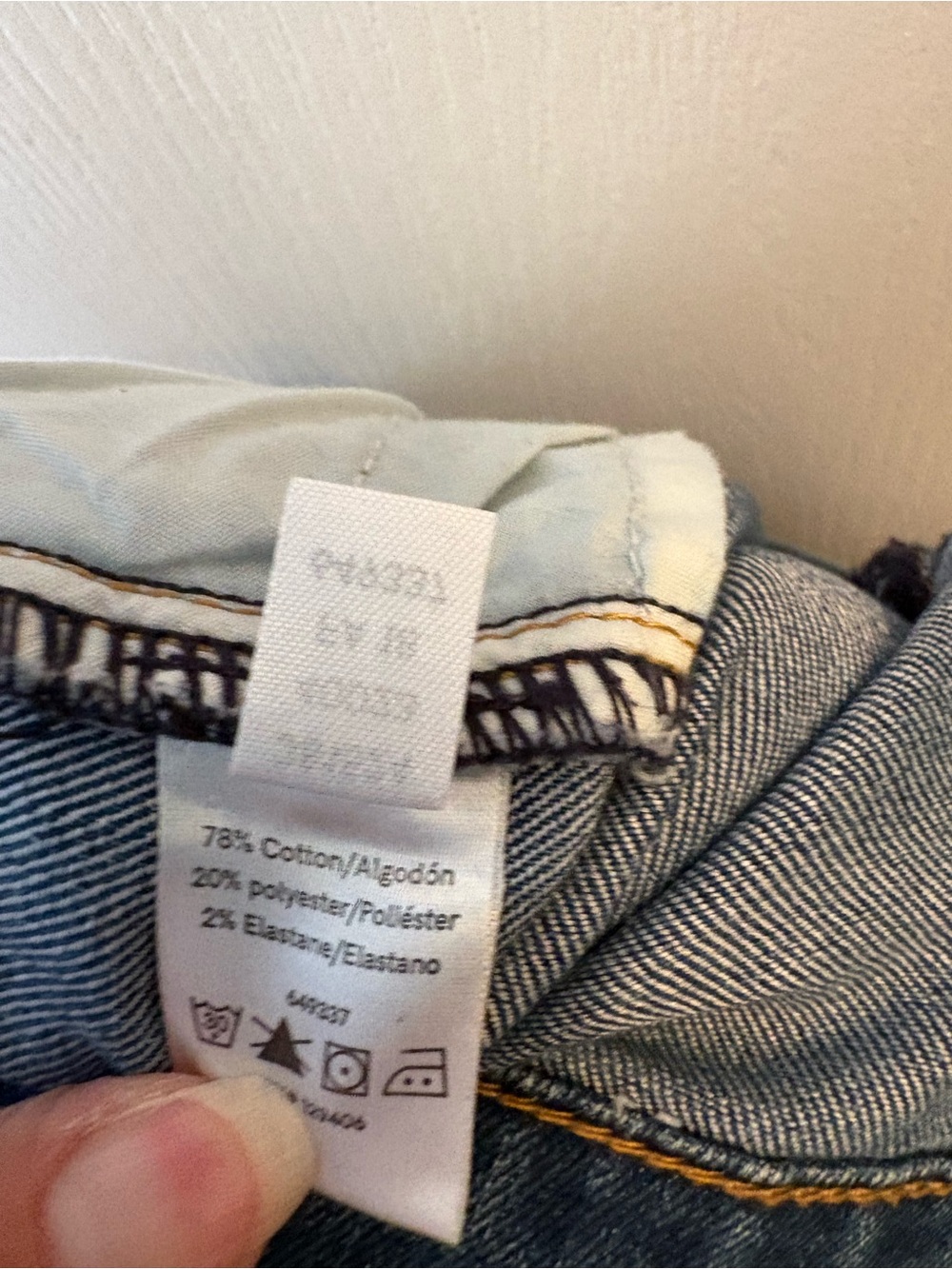 Venus Embellished Jeans 14 Distressed Look - Picture 5 of 5